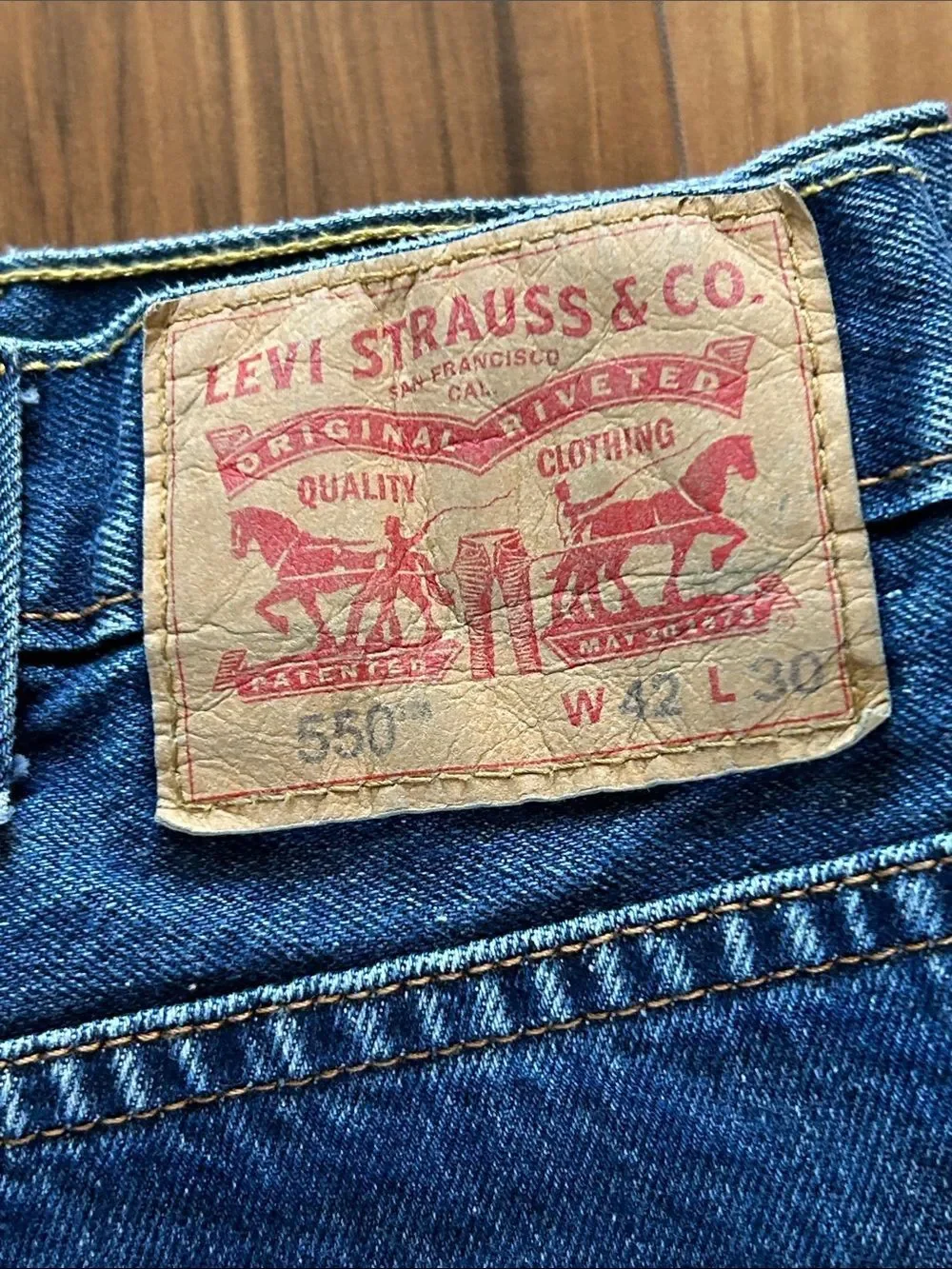 Levi's Men's 550 Relaxed Straight Jeans 42 x 30
